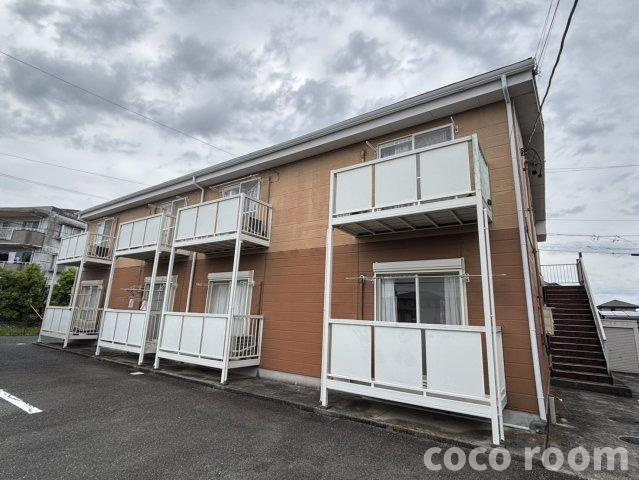 Surplusホープの外観