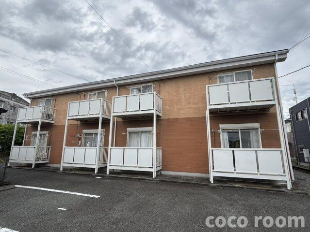 Surplusホープの外観