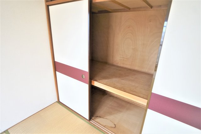 クレール石井の収納