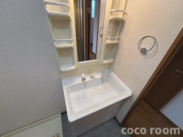 エルレーブの独立洗面台