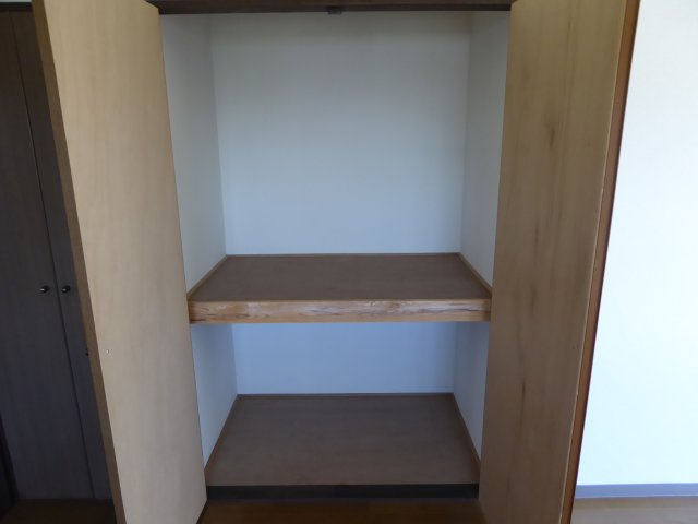 クリスタルコートⅠの収納