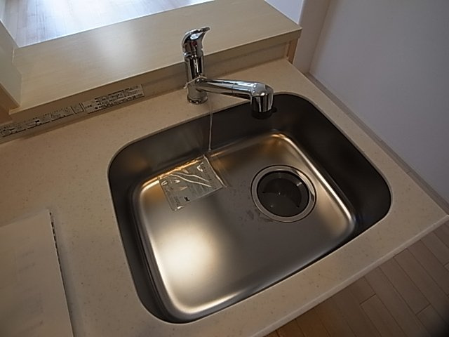 神戸市兵庫区下三条町の賃貸マンション