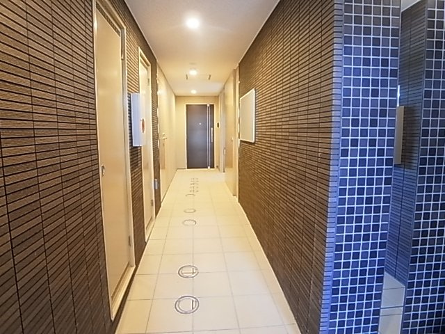 神戸市兵庫区下三条町の賃貸マンション