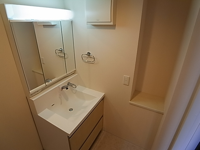 神戸市兵庫区下三条町の賃貸マンションの洗面所|シャンプードレッサー