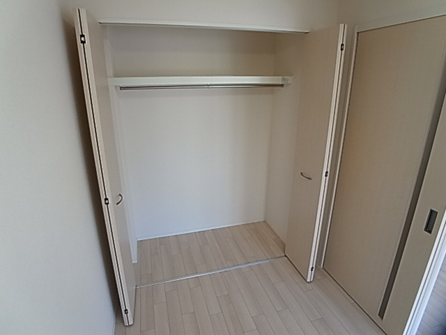 神戸市兵庫区下三条町の賃貸マンションの収納|クローゼット
