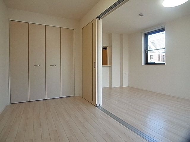 神戸市兵庫区下三条町の賃貸マンションの内装|洋室室内