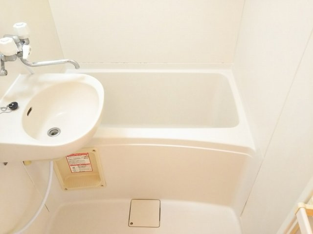 レオパレスアムールの浴室|画像7