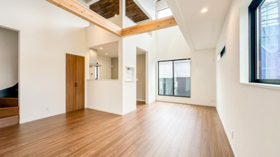 【居間・リビング】 | 藤沢市亀井野4丁目 新築戸建 全4棟