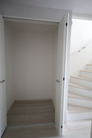 《仲介手数料無料》北区本郷町725-1新築一戸建てリガーレの収納|撮影日 2025年7月31日 13:00 晴れ