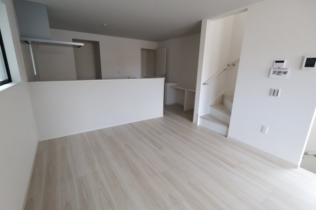 《仲介手数料無料》北区本郷町725-1新築一戸建てリガーレ