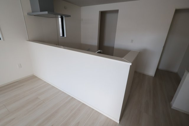 《仲介手数料無料》北区本郷町725-1新築一戸建てリガーレのキッチン|撮影日 2025年7月31日 13:00 晴れ