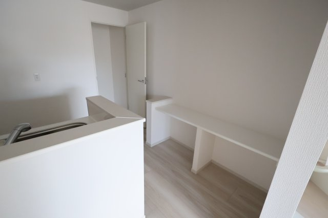 《仲介手数料無料》北区本郷町725-1新築一戸建てリガーレのキッチン|撮影日 2025年7月31日 13:00 晴れ