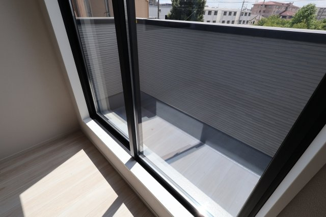 《仲介手数料無料》北区本郷町725-1新築一戸建てリガーレのバルコニー|撮影日 2025年7月31日 13:00 晴れ