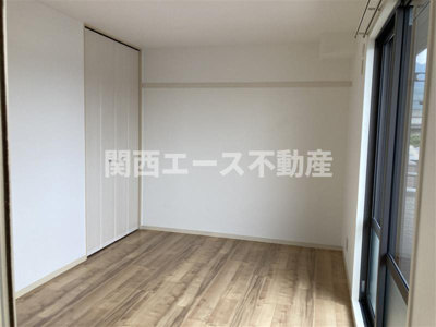 【寝室】 | エルムンド