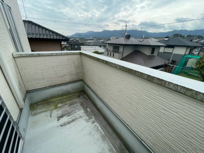 【バルコニー】 | 仰木の里東５丁目　貸家