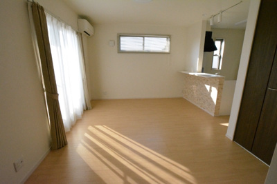 【居間・リビング】 | ヴィラコート和田1