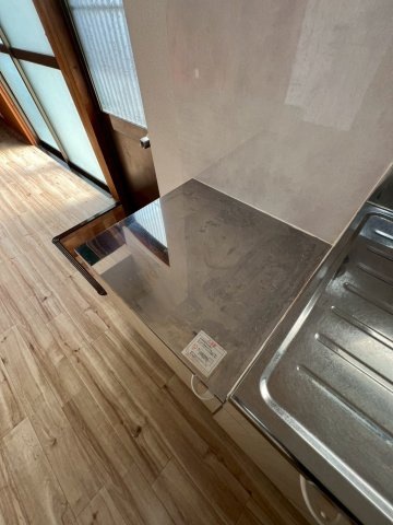 六十谷戸建の内装