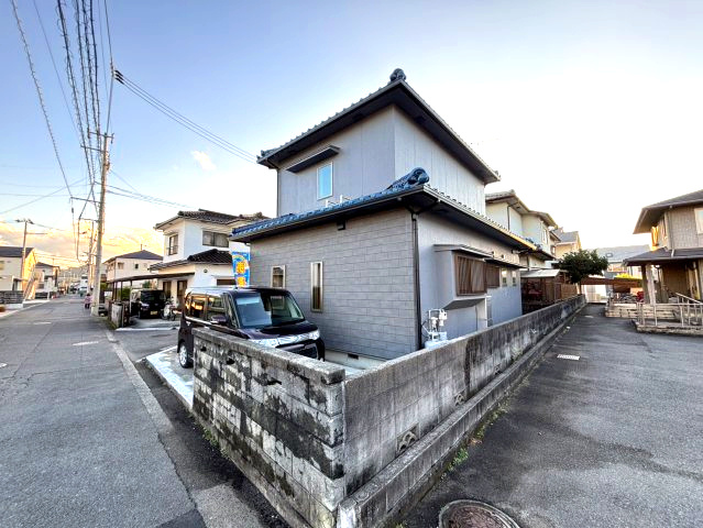 北井門3丁目中古戸建の前面道路含む現地写真|前面道路含む現地写真です