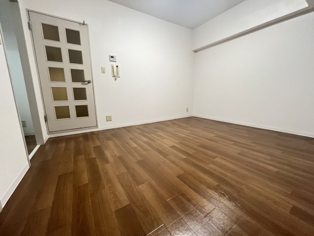 セリエス元町の居間・リビング