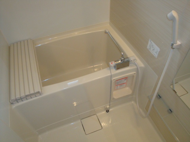 ルシエール小林の浴室