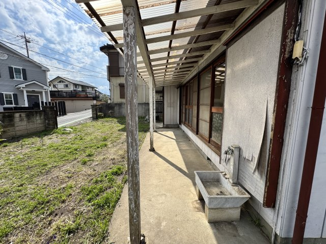 高別当中古住宅の外観|1階テラス