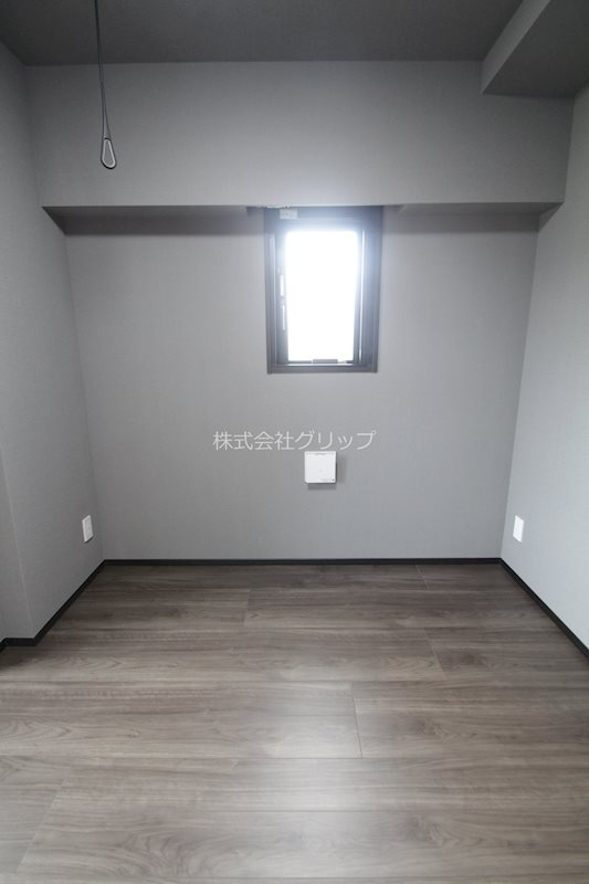 Le'a横濱阪東橋弐番館の洋室