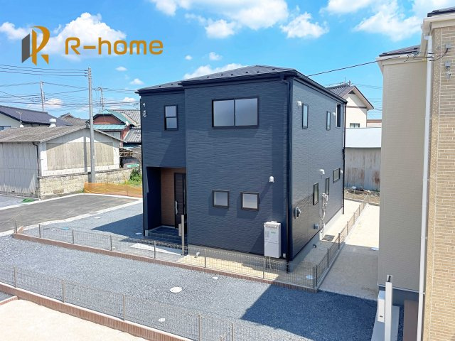 笠間市笠間駅前1期　新築戸建て　4号棟の外観|ご予約を頂ければ、『平日』はもちろん『早朝』や『夜間』もご見学可能です♪お気軽にお申し付けください♪