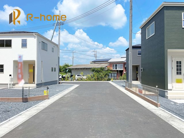 笠間市笠間駅前1期　新築戸建て　5号棟の前面道路含む現地写真|周辺環境も併せて案内致します♪
ぜひ現地へお越しください♪