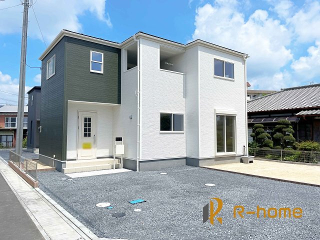 笠間市笠間駅前1期　新築戸建て　5号棟の外観|ご予約を頂ければ、『平日』はもちろん『早朝』や『夜間』もご見学可能です♪お気軽にお申し付けください♪