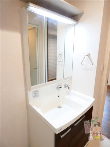 シャーメゾン福富西の洗面所