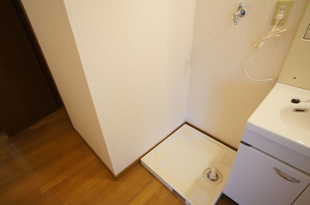 【設備】 | ヨシハシアパート | 室内洗濯機置場
