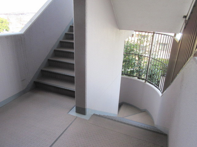 東急ドエルアルス横浜十日市場弐番館のその他共用部分