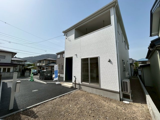 長野市伊勢宮第７　新築住宅全2棟の前面道路含む現地写真