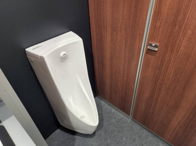【トイレ】 | リアライズ梅田東ビル