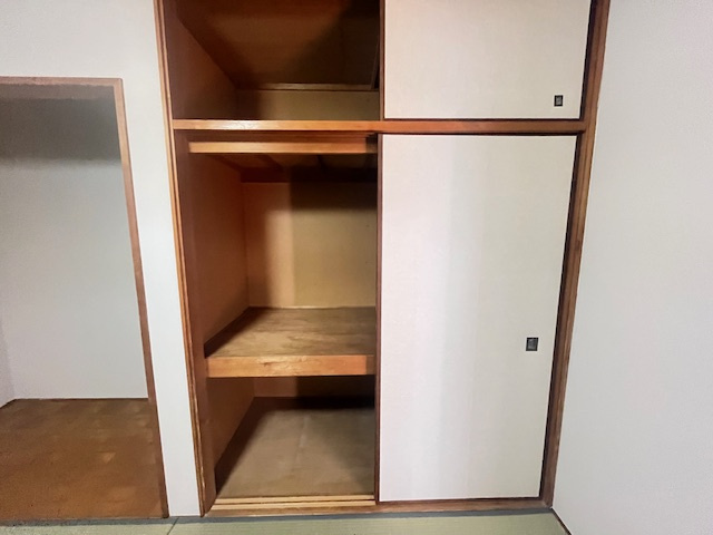 楠ケ丘戸建の収納