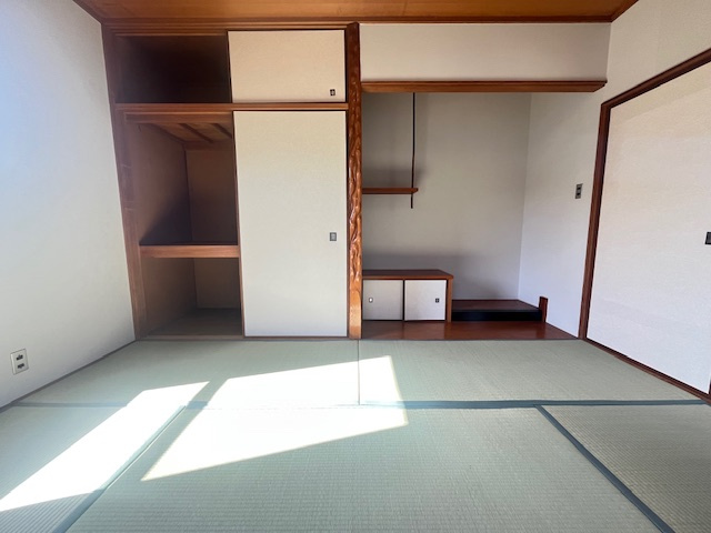 楠ケ丘戸建の和室