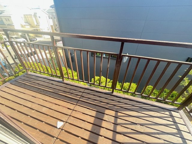 楠ケ丘戸建のバルコニー