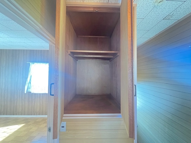 楠ケ丘戸建の収納