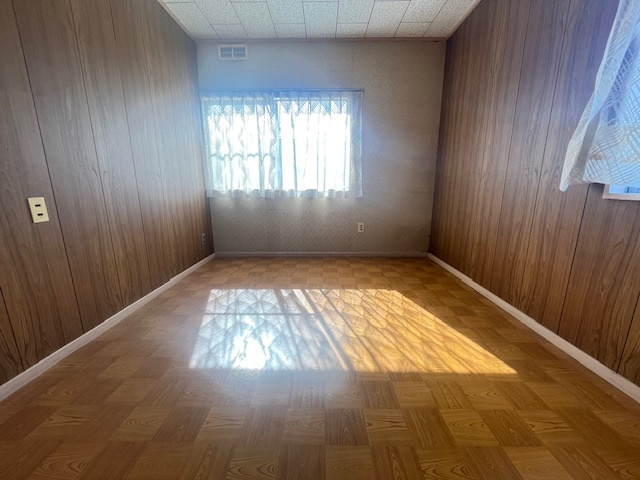 楠ケ丘戸建の居間・リビング