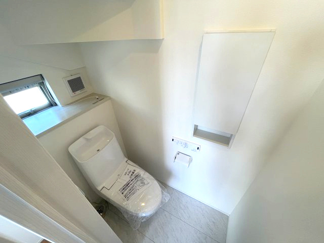 入間市扇台6丁目のトイレ|落ち着いたトイレです