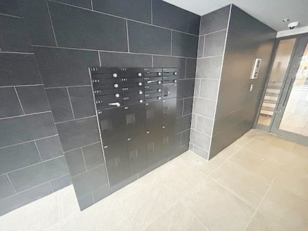 ルオーレ田端のエントランス