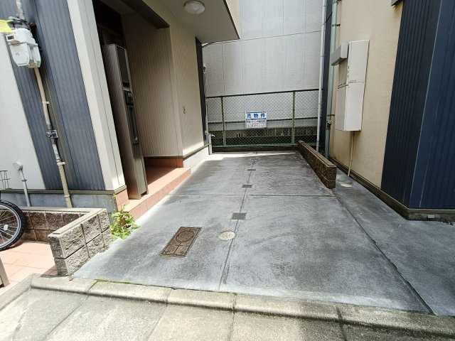 大阪市東淀川区井高野1丁目中古戸建