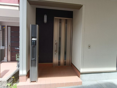 【玄関】 | 大阪市東淀川区井高野1丁目中古戸建