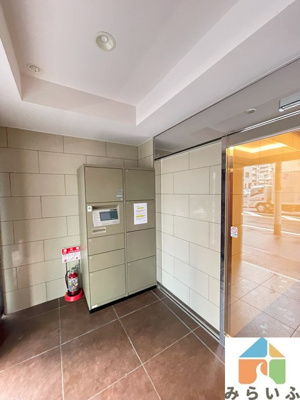 【ロビー】 | MINA葵