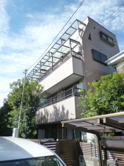 コンフォール新蒲田の外観|タイル張りの外観