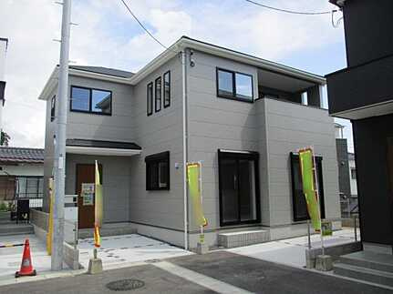 広島市佐伯区坪井1丁目　新築一戸建て(全3棟)の外観