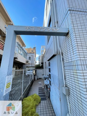 【エントランス】 | チコマンション