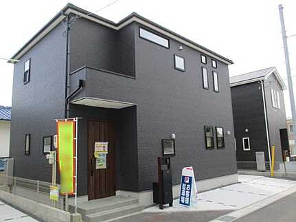 広島市佐伯区坪井1丁目　新築一戸建て(全3棟)の外観