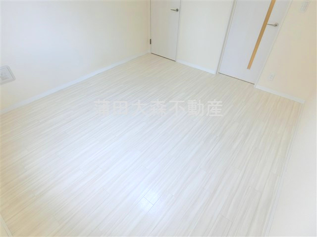 レピュア大森レジデンスの居間・リビング