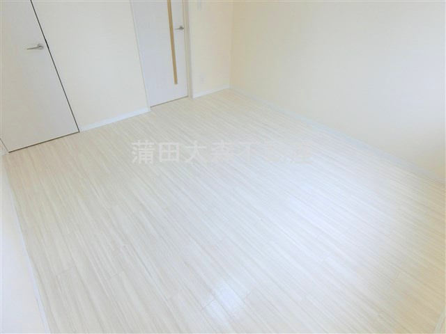 レピュア大森レジデンスの居間・リビング